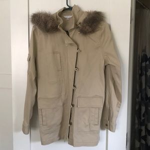 Cabi 110 Nanook Faux Fur Jacket Size Small